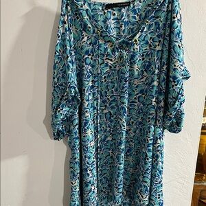 Harve Benard Teal and Black Floral Top